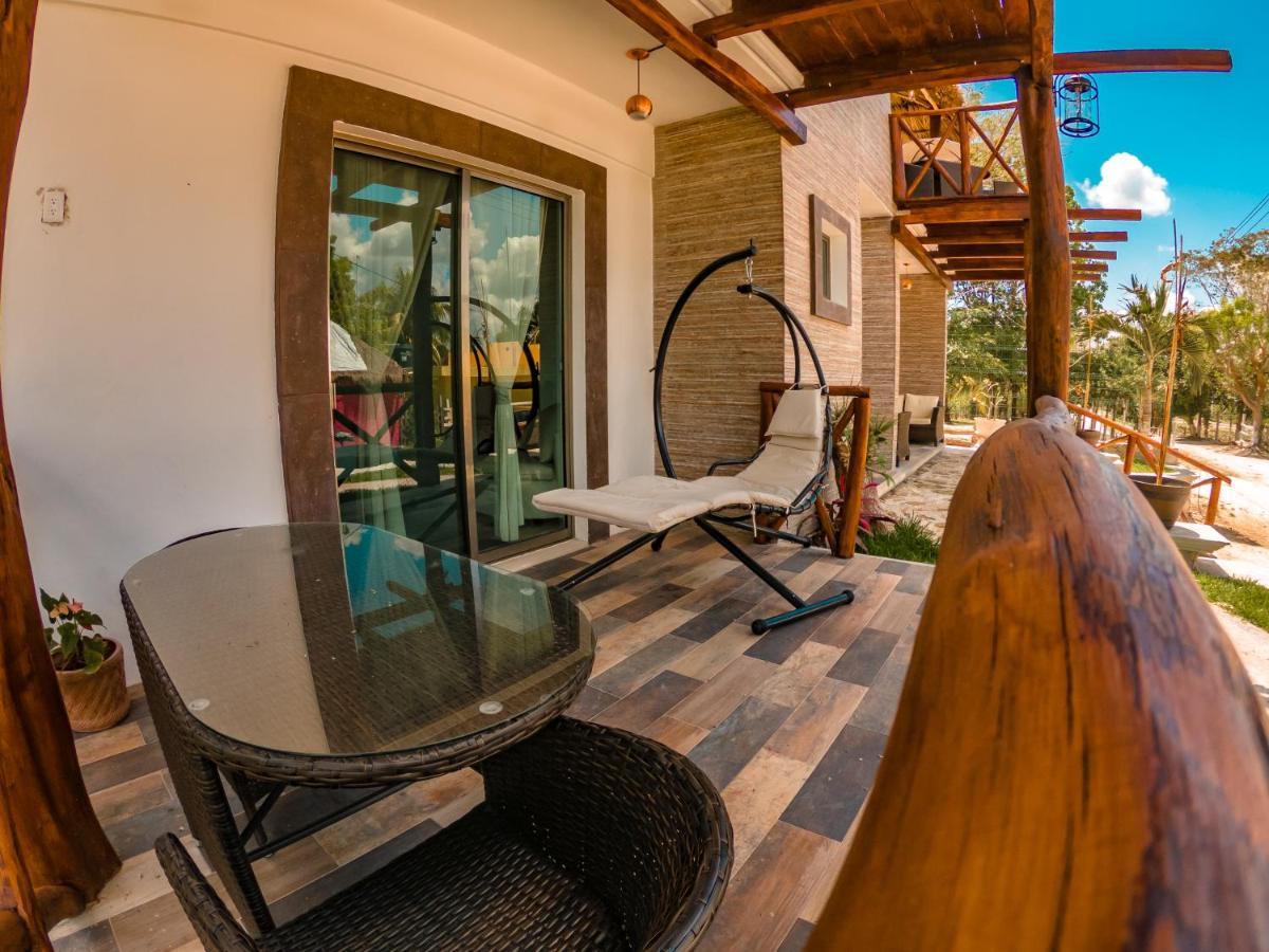 Hotel Pancho Villas Bacalar - Free Bikes And Paddles Dış mekan fotoğraf