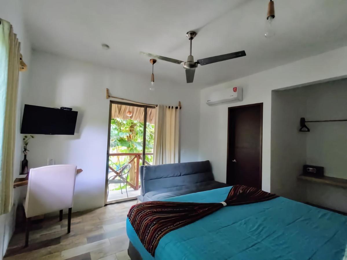 Hotel Pancho Villas Bacalar - Free Bikes And Paddles Dış mekan fotoğraf