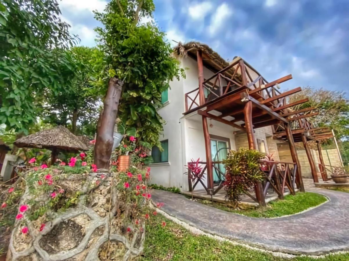 Hotel Pancho Villas Bacalar - Free Bikes And Paddles Dış mekan fotoğraf